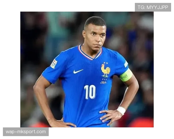 西甲裁判委员会认定姆巴佩被肘击遭漏判，VAR判罚标准再引争议